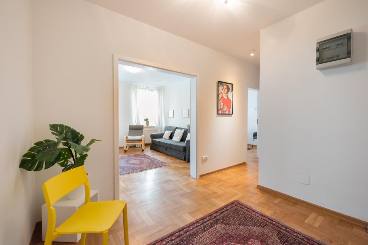 New Town Spacious Apartament Warszawa
